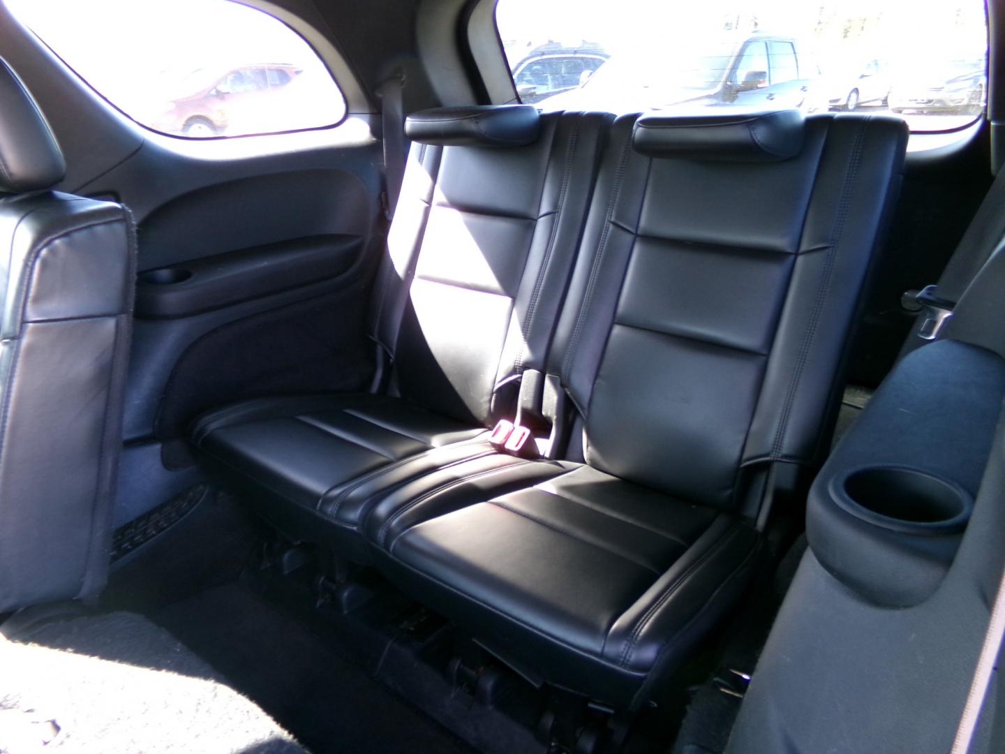 2016 Black /Black Dodge Durango Limited AWD (1C4RDJDG4GC) with an 3.6L V6 DOHC 24V engine, 8A transmission, located at 2630 Philips Field Rd., Fairbanks, AK, 99709, (907) 458-0593, 64.848068, -147.780609 - Photo#6